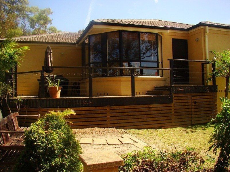 8 Irwin  Place, Vincentia NSW 2540