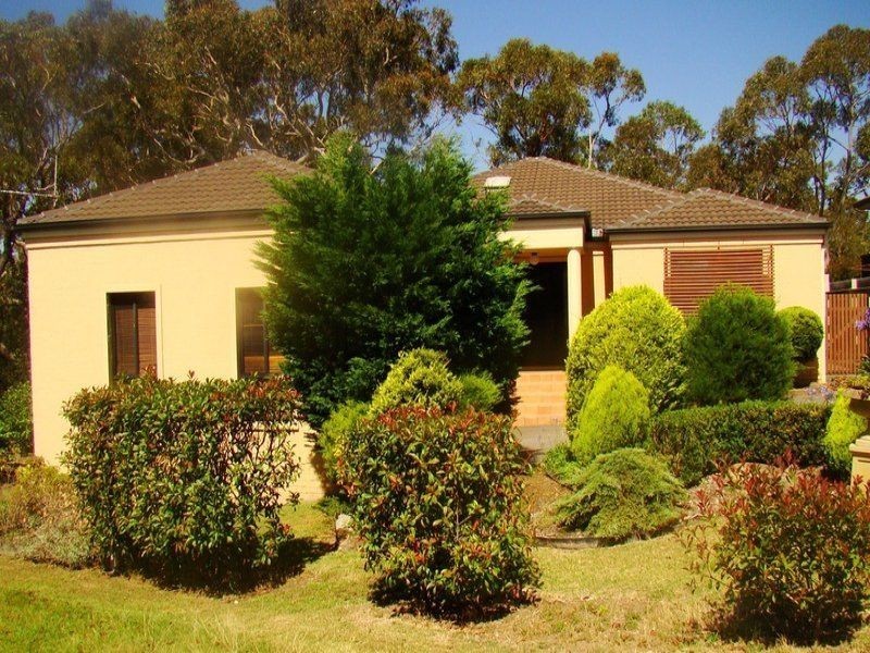 8 Irwin  Place, Vincentia NSW 2540