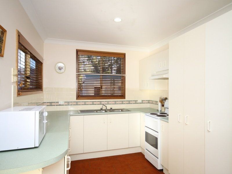 32 First  Avenue, Erowal Bay NSW 2540