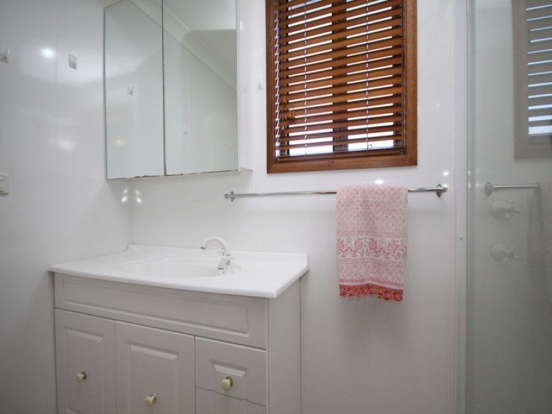 32 First  Avenue, Erowal Bay NSW 2540