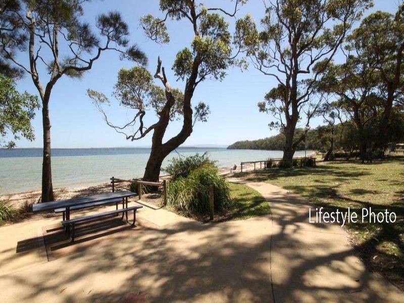 1/11 Leumeah  Street, Sanctuary Point NSW 2540