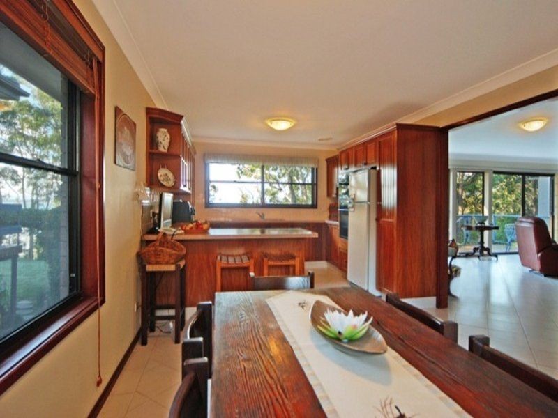 352 Elizabeth  Drive, Vincentia NSW 2540