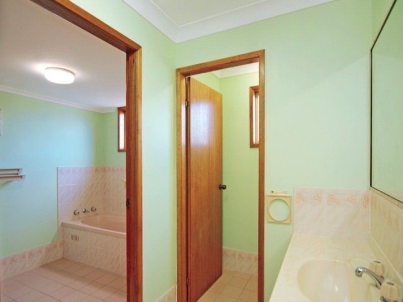 95 Walmer Avenue, Sanctuary Point NSW 2540