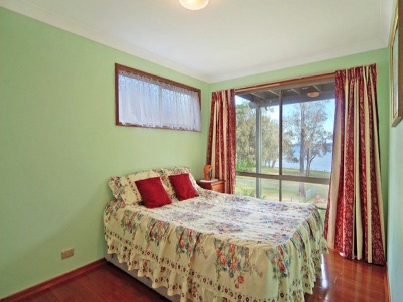 95 Walmer Avenue, Sanctuary Point NSW 2540