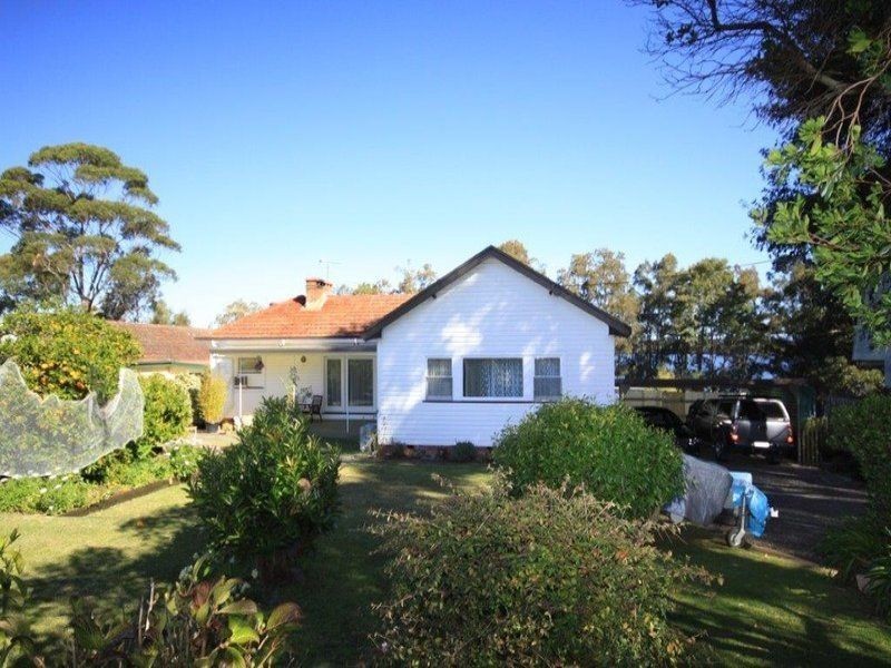 62 Basin View  Parade, Basin View NSW 2540