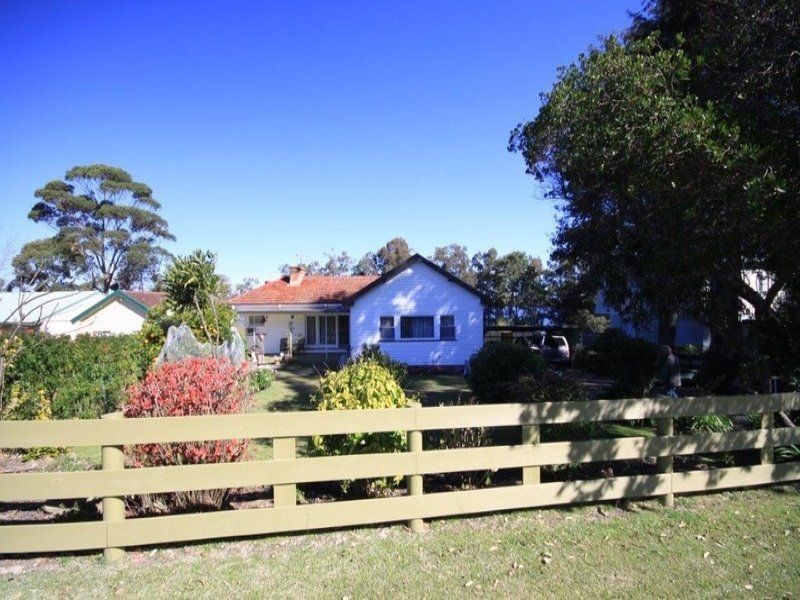 62 Basin View  Parade, Basin View NSW 2540