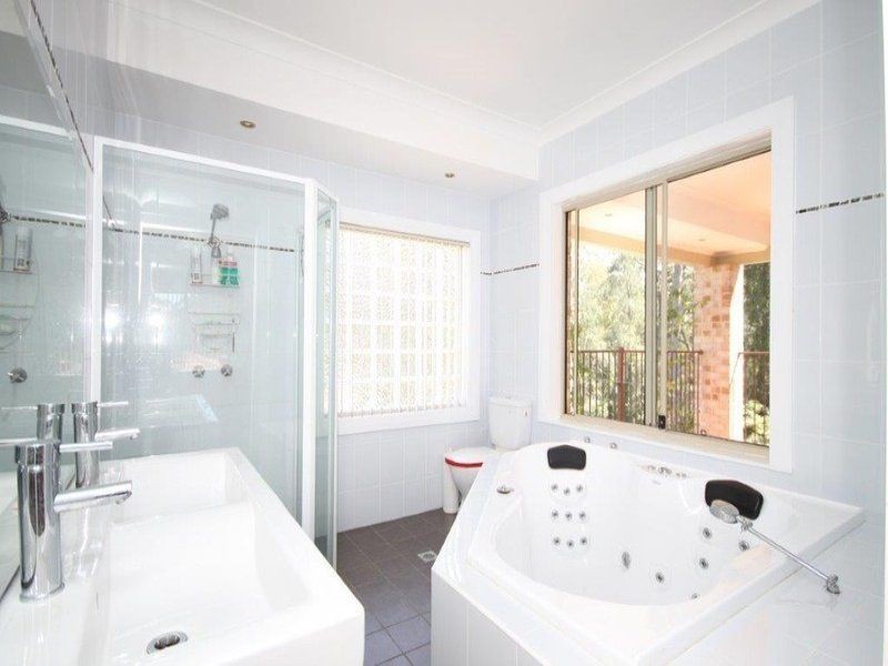 243 The Park  Drive, Sanctuary Point NSW 2540