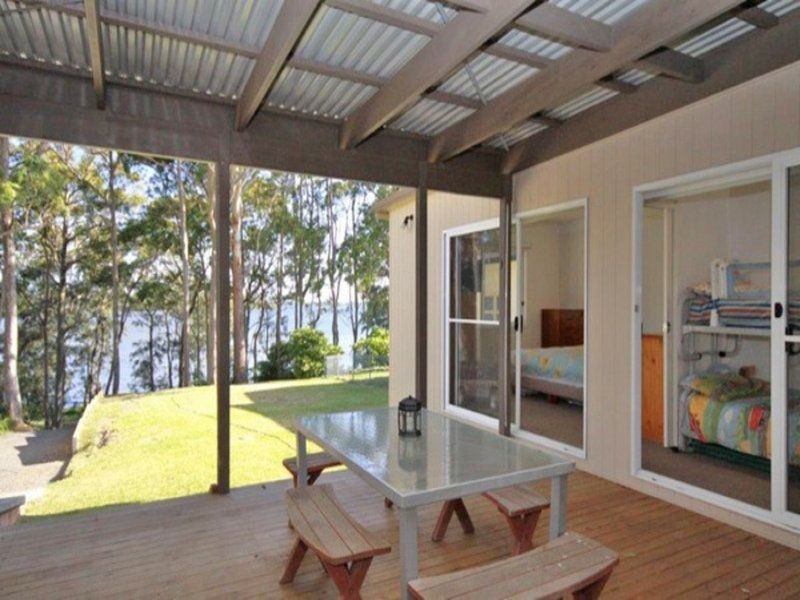 63 Walmer  Avenue, Sanctuary Point NSW 2540