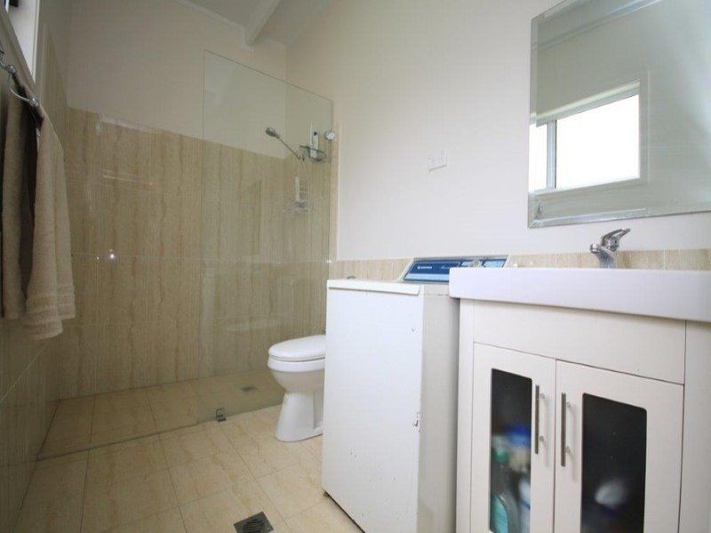 63 Walmer  Avenue, Sanctuary Point NSW 2540