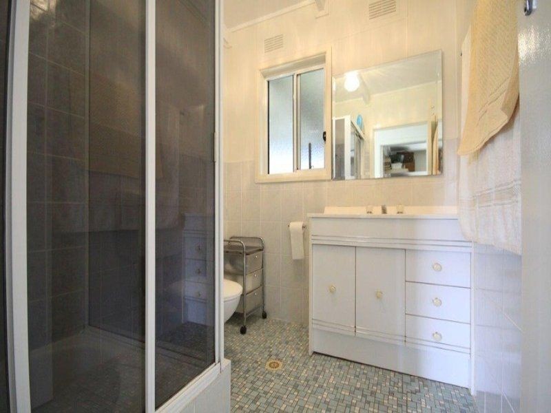 63 Walmer  Avenue, Sanctuary Point NSW 2540