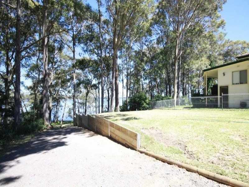63 Walmer  Avenue, Sanctuary Point NSW 2540