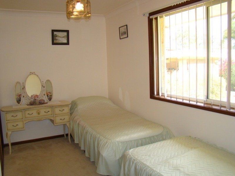 14 Collett  Place, St Georges Basin NSW 2540