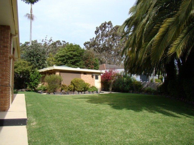 14 Collett  Place, St Georges Basin NSW 2540