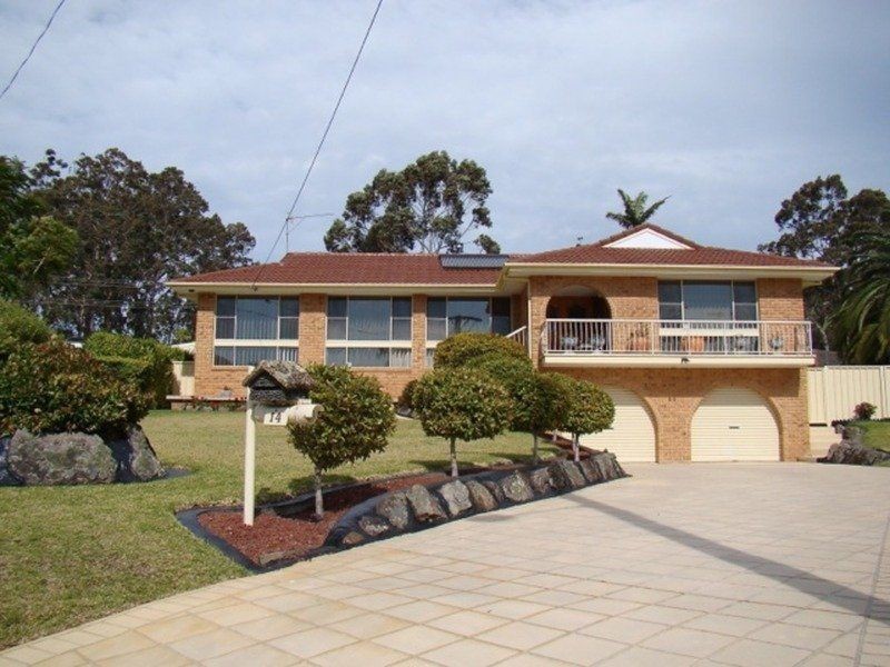 14 Collett  Place, St Georges Basin NSW 2540