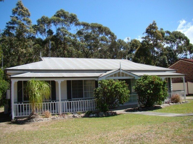11 Cammaray  Drive, St Georges Basin NSW 2540