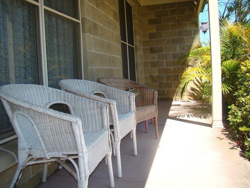 220 Macleans Point  Road, Sanctuary Point NSW 2540