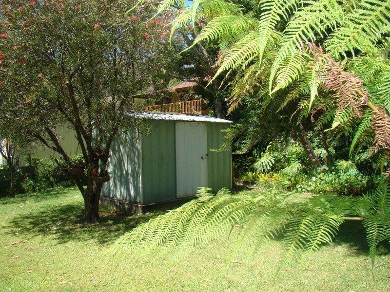 220 Macleans Point  Road, Sanctuary Point NSW 2540