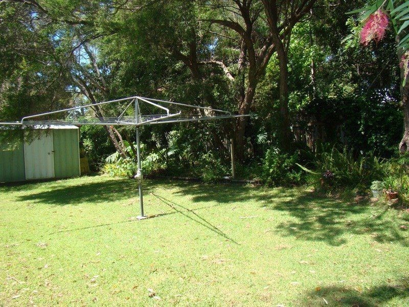 220 Macleans Point  Road, Sanctuary Point NSW 2540