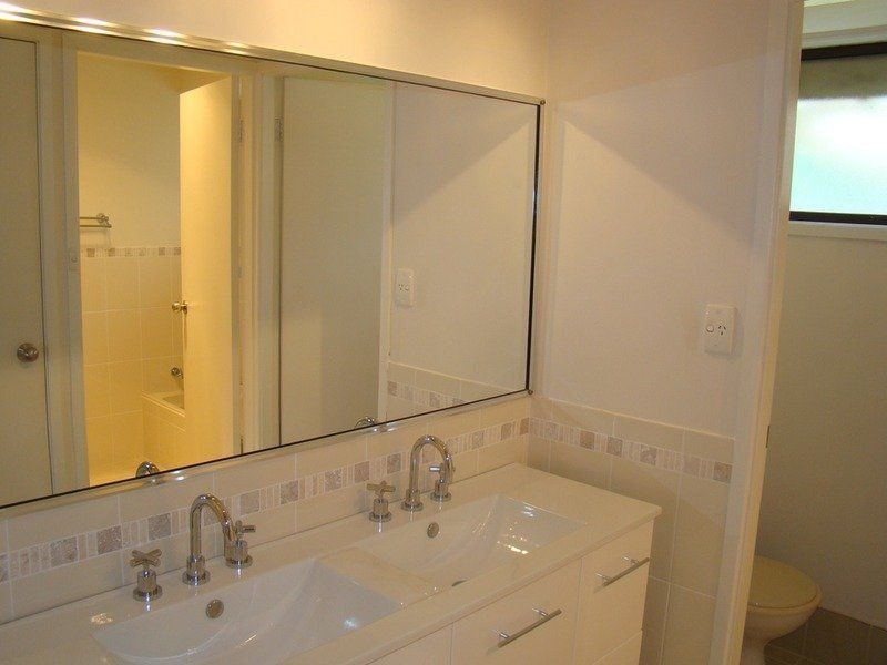 3 Wahroonga  Close, St Georges Basin NSW 2540