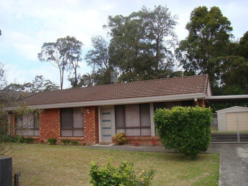 3 Wahroonga  Close, St Georges Basin NSW 2540