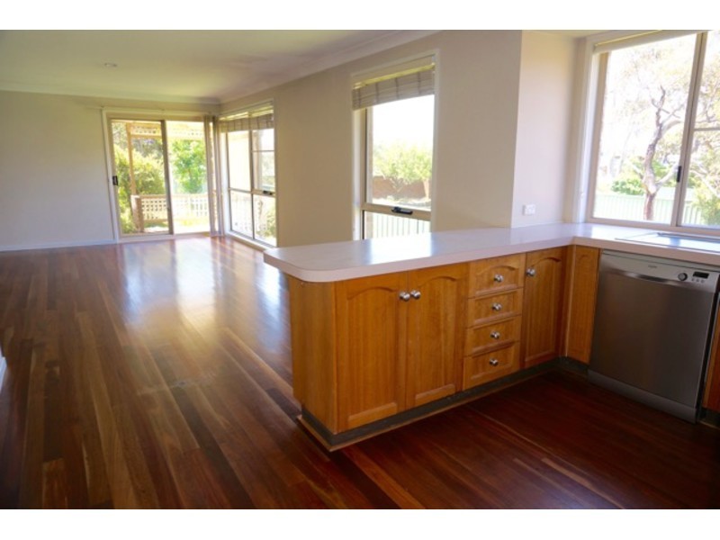 125 Waldegrave Crescent, Vincentia NSW 2540