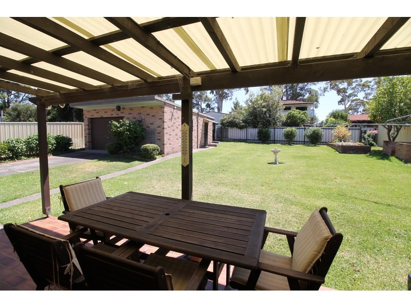 95 Basin View Parade, Basin View NSW 2540