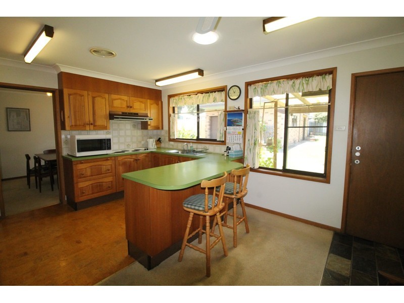 95 Basin View Parade, Basin View NSW 2540