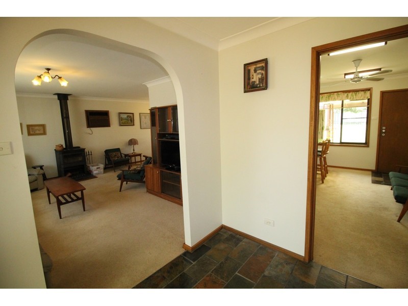 95 Basin View Parade, Basin View NSW 2540