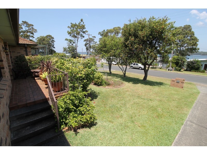 95 Basin View Parade, Basin View NSW 2540