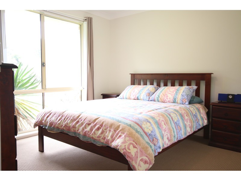 186 Walmer  Avenue, Sanctuary Point NSW 2540