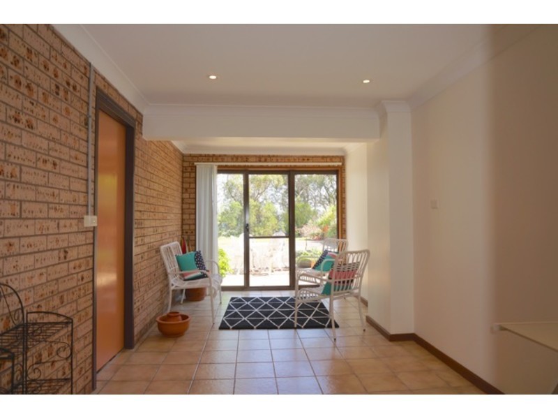 245 Walmer Avenue, Sanctuary Point NSW 2540