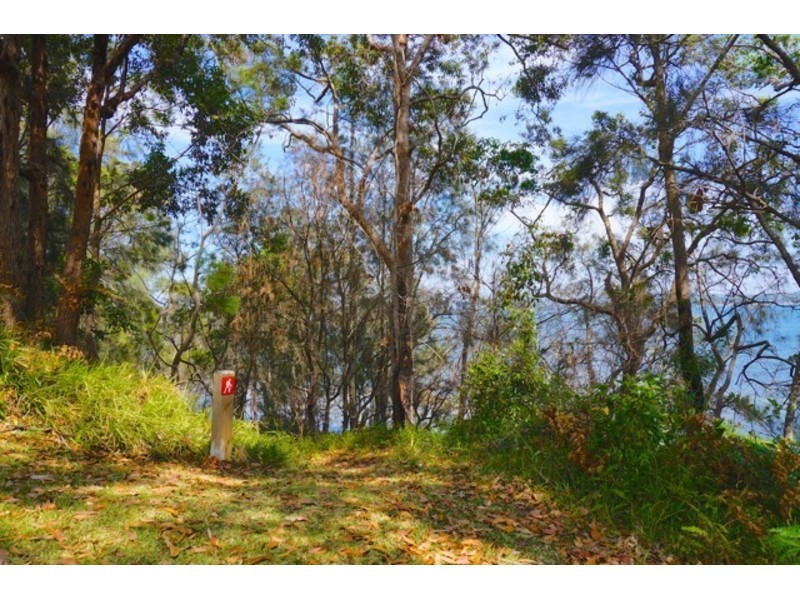 245 Walmer Avenue, Sanctuary Point NSW 2540