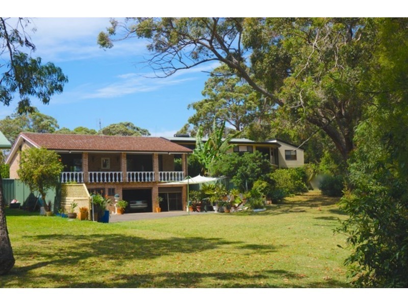 245 Walmer Avenue, Sanctuary Point NSW 2540