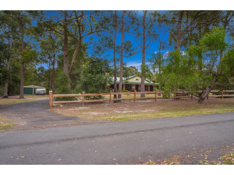 4 Atherton Street, Basin View NSW 2540