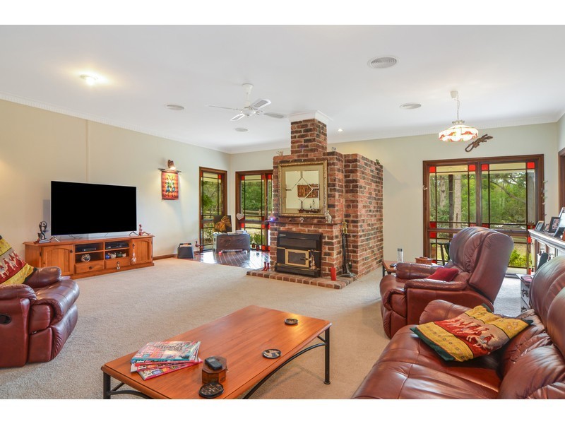 4 Atherton Street, Basin View NSW 2540