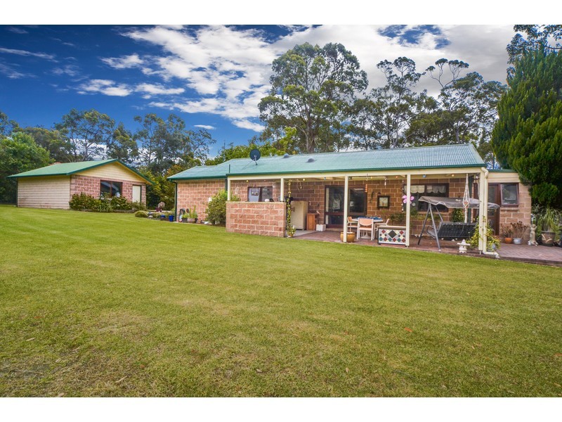 4 Atherton Street, Basin View NSW 2540