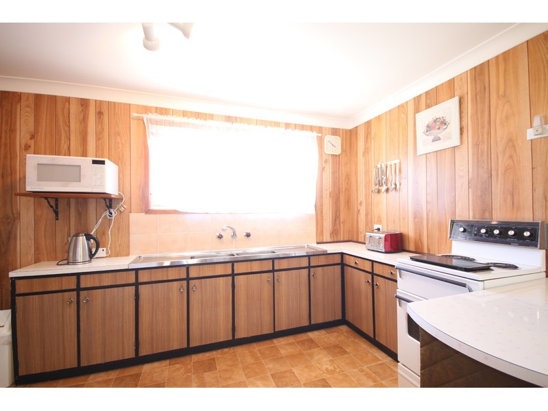 96 Walmer Avenue, Sanctuary Point NSW 2540