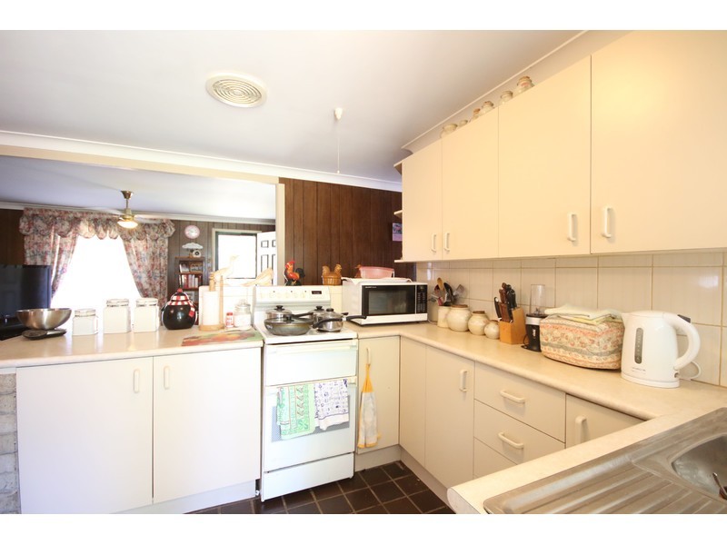 258 Walmer Avenue, Sanctuary Point NSW 2540