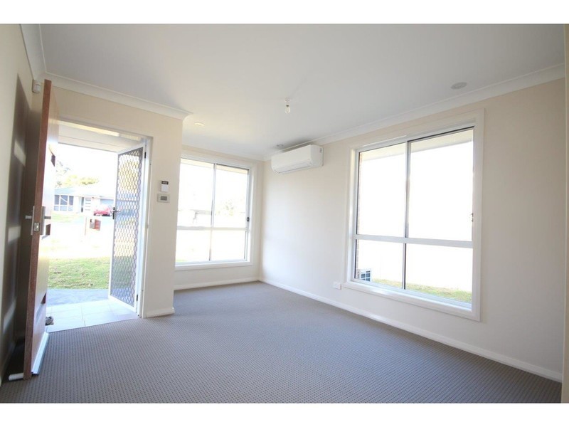 4B Waxberry Place, Sanctuary Point NSW 2540