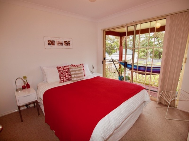 2/7 Duncan Street, Huskisson NSW 2540