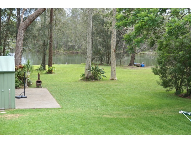 5 Streamside Street, Woollamia NSW 2540