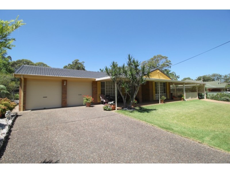38 Island Point Road, St Georges Basin NSW 2540