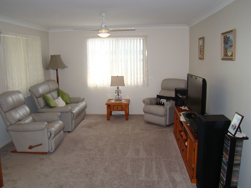 2/94 Island Point Rd, St Georges Basin NSW 2540