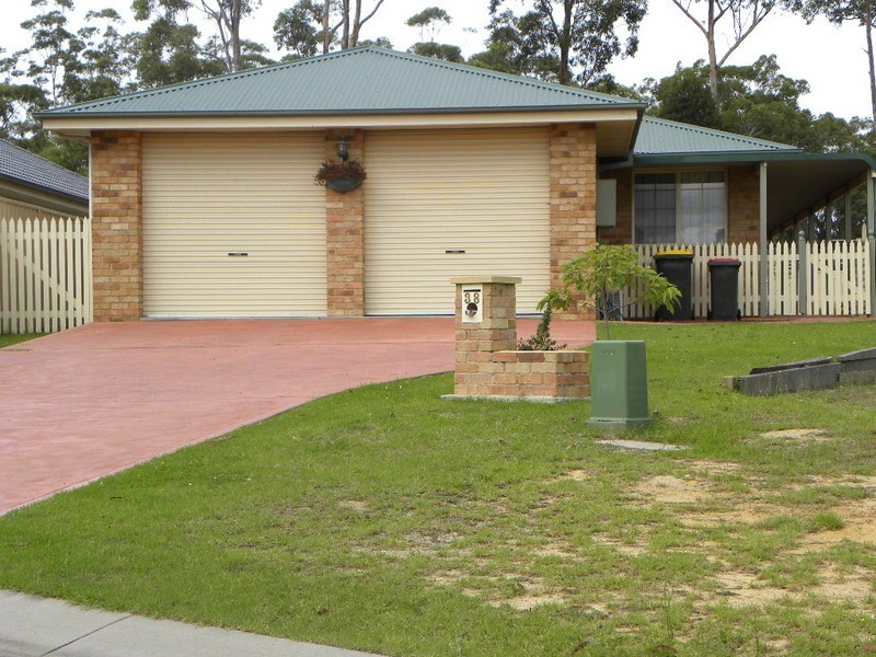 38 Hogbin Crescent, Sanctuary Point NSW 2540