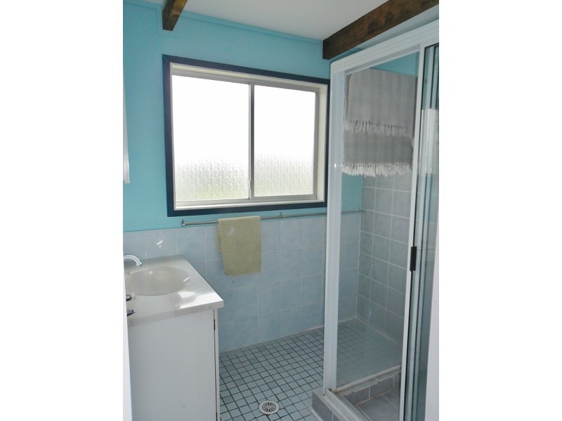 11 Edmund Street, Sanctuary Point NSW 2540