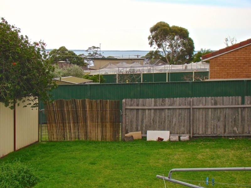 22 St Georges Avenue, Vincentia NSW 2540