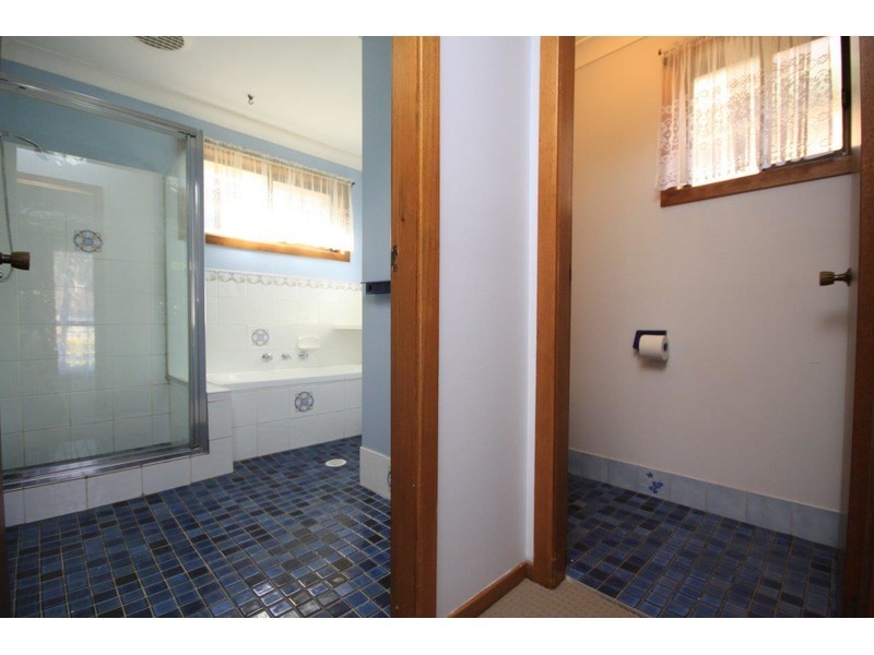 3 Penguin Street, Sanctuary Point NSW 2540