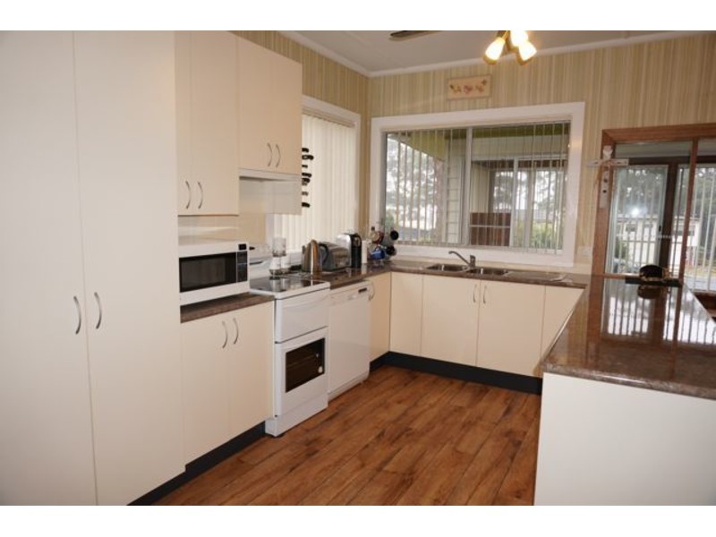 175 Elizabeth Drive, Vincentia NSW 2540