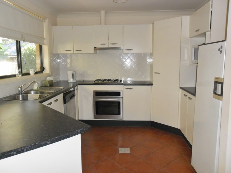 1/13 Leumeah Street, Sanctuary Point NSW 2540