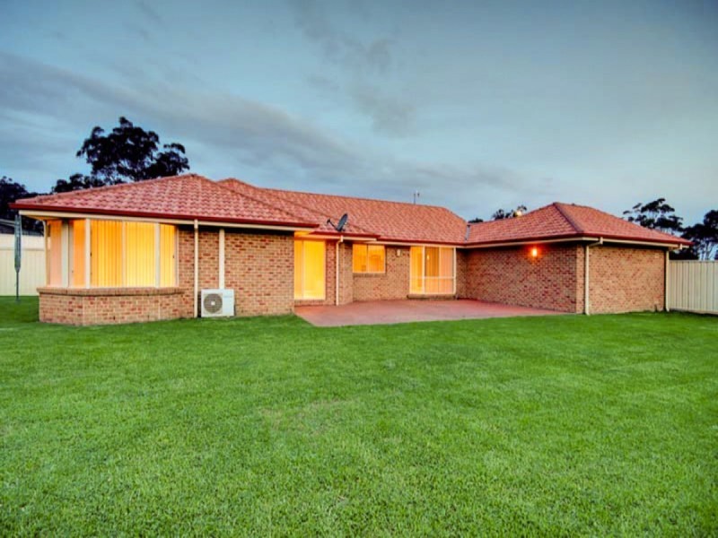 11 Anabel  Place, Sanctuary Point NSW 2540